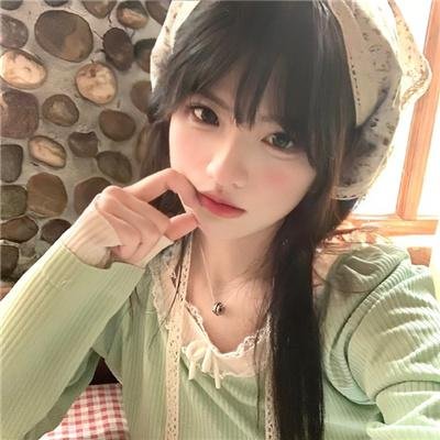 左轮百合